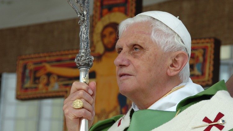 Bento XVI volta à casa do Pai aos 95 anos