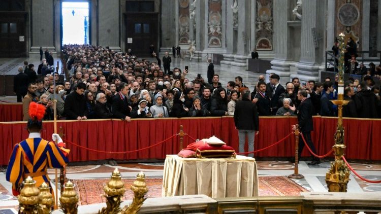 Interior da Basílica de São Pedro (VATICAN MEDIA Divisione Foto)