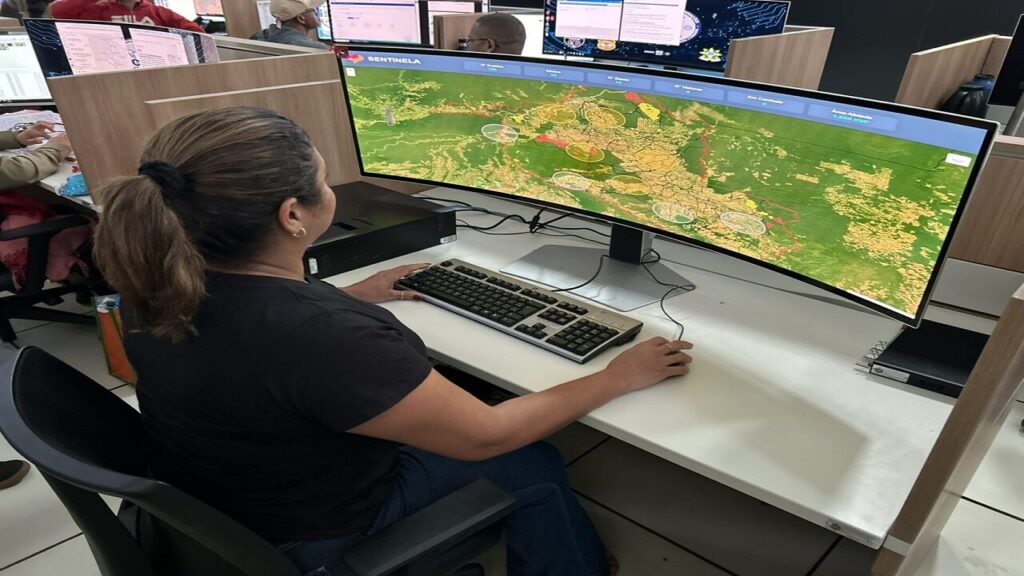 Central de Monitoramento de queimadas é implantada através parceria entre governo de RO e Prefeitura de Porto Velho