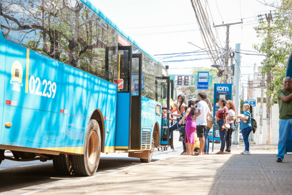 Prefeitura de Porto Velho disponibiliza ônibus para evento na Vila Nova de Teotônio