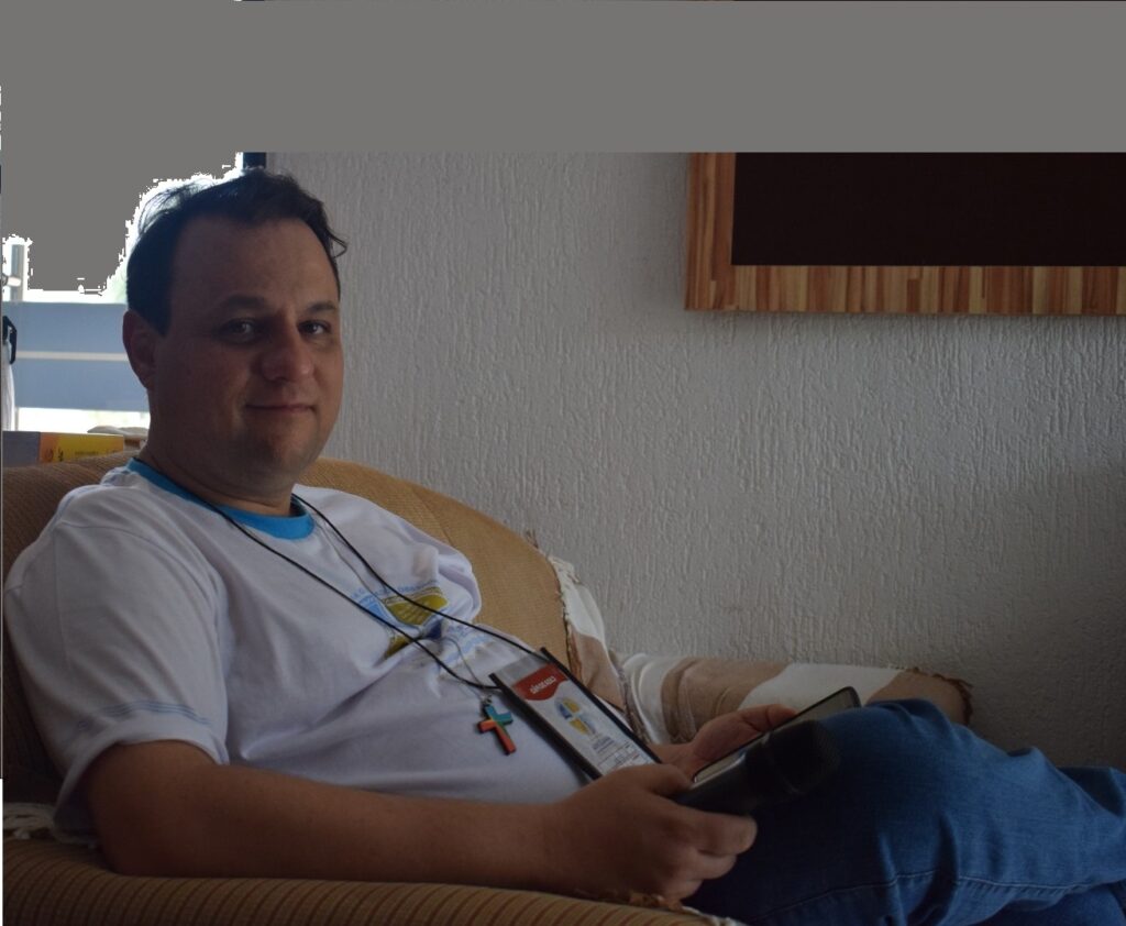 Padre André Bordignon destaca importância da convivência durante formação permanente da Arquidiocese