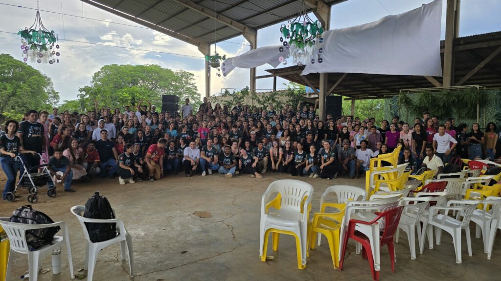 Dia Nacional da Juventude reúne centenas de jovens em Ariquemes