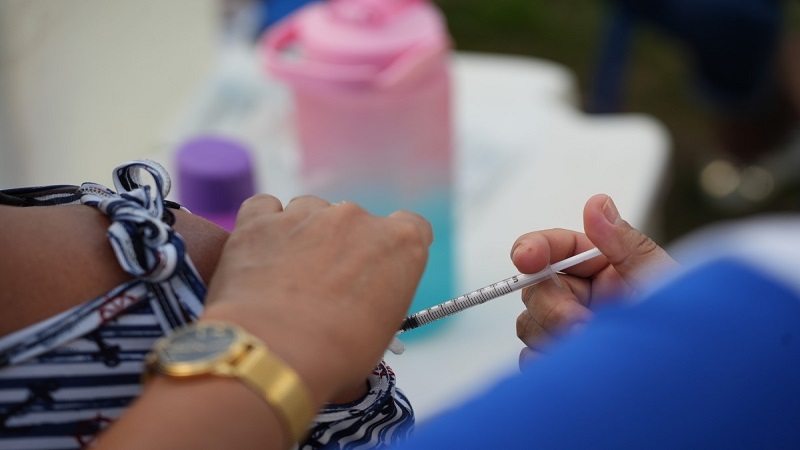 Porto Velho inicia vacinação de gestantes contra o vírus sincicial respiratório (VSR)