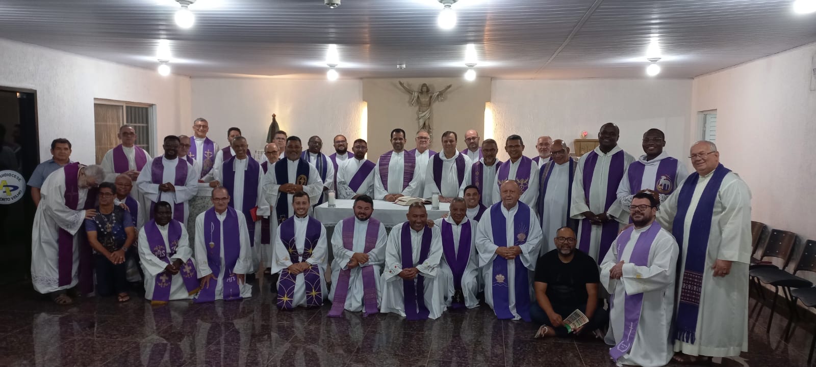 Em tempo de Quaresma, sacerdotes da Arquidiocese Porto Velho vivem dias de silêncio, oração e reflexão
